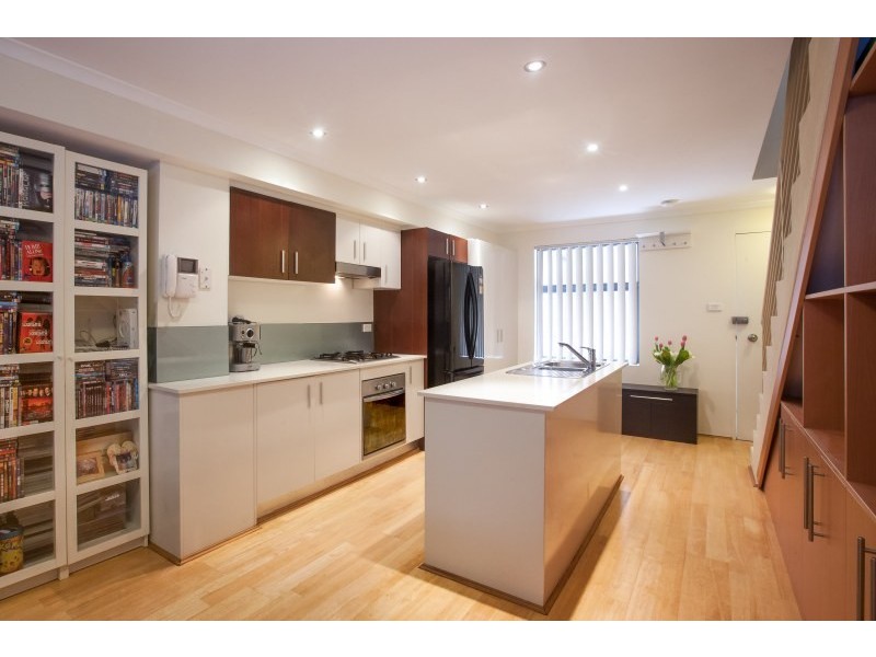 Unit 208/296 Kingsway (access Via Mansfield Lane), Caringbah NSW 2229