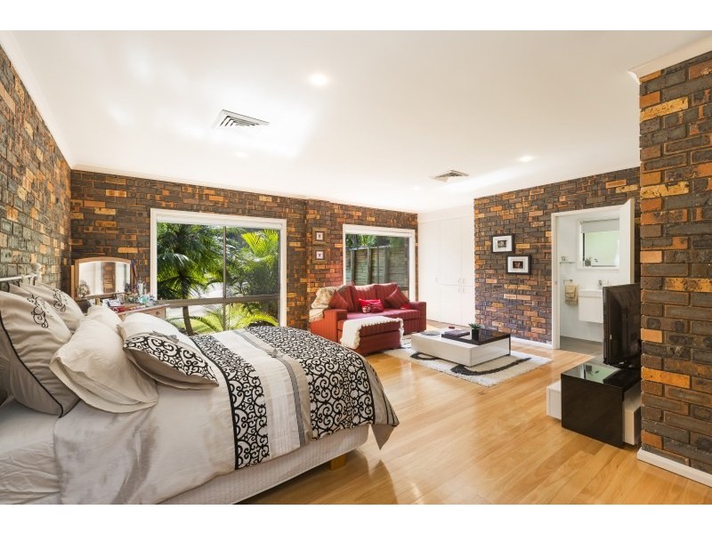 14 Glenhaven Place, Oyster Bay NSW 2225