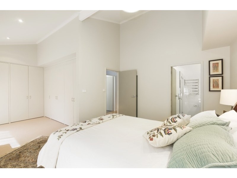 14 Glenhaven Place, Oyster Bay NSW 2225