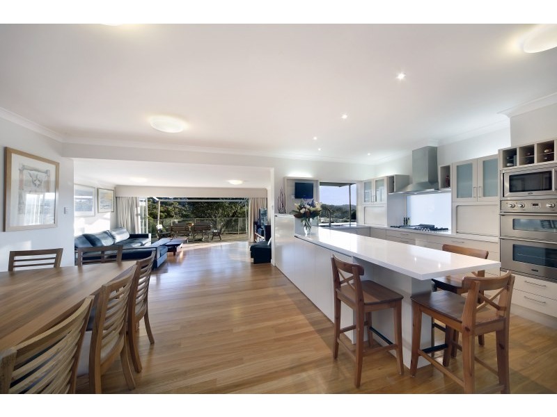 11 Tiranna Place, Oyster Bay NSW 2225