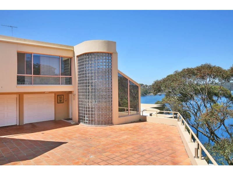 11 Waring Avenue, Caringbah South NSW 2229