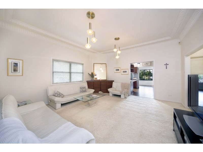 242 Woolooware Road, Burraneer NSW 2230
