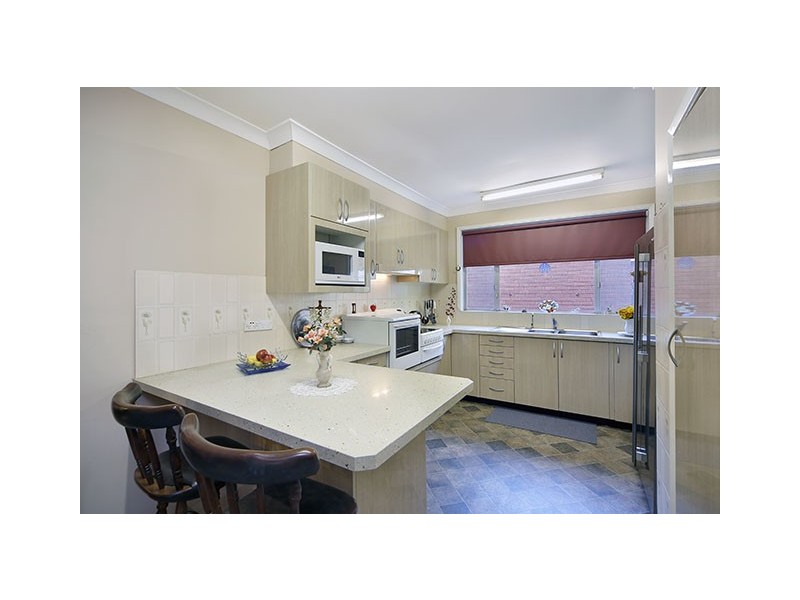 16 Stirling Avenue, Kirrawee NSW 2232