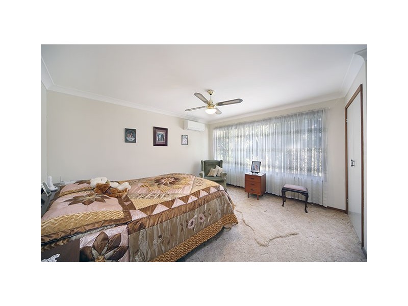 16 Stirling Avenue, Kirrawee NSW 2232