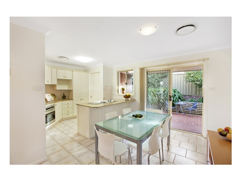 Unit 4/6-8 Le Hane Plaza, Caringbah NSW 2229