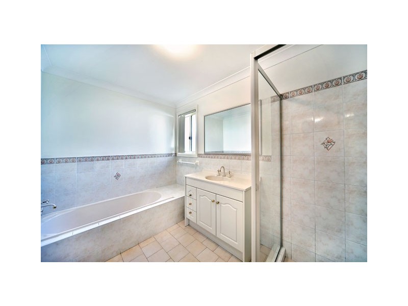 Unit 4/6-8 Le Hane Plaza, Caringbah NSW 2229