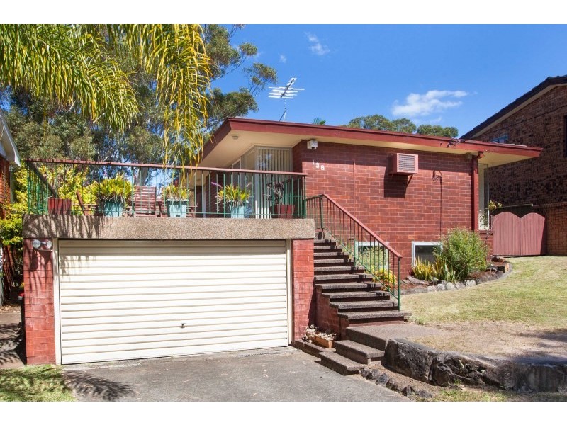 136 Garnet Road, Kirrawee NSW 2232