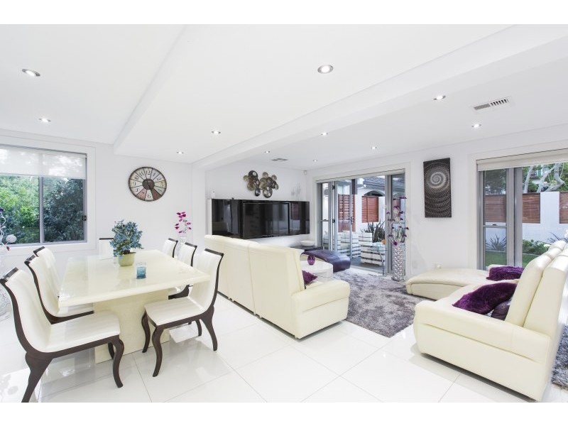 6 Ellery Place, Dolans Bay NSW 2229