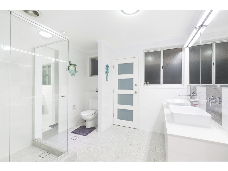 6 Ellery Place, Dolans Bay NSW 2229