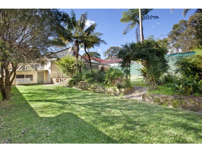 8 Pindari Avenue, Loftus NSW 2232