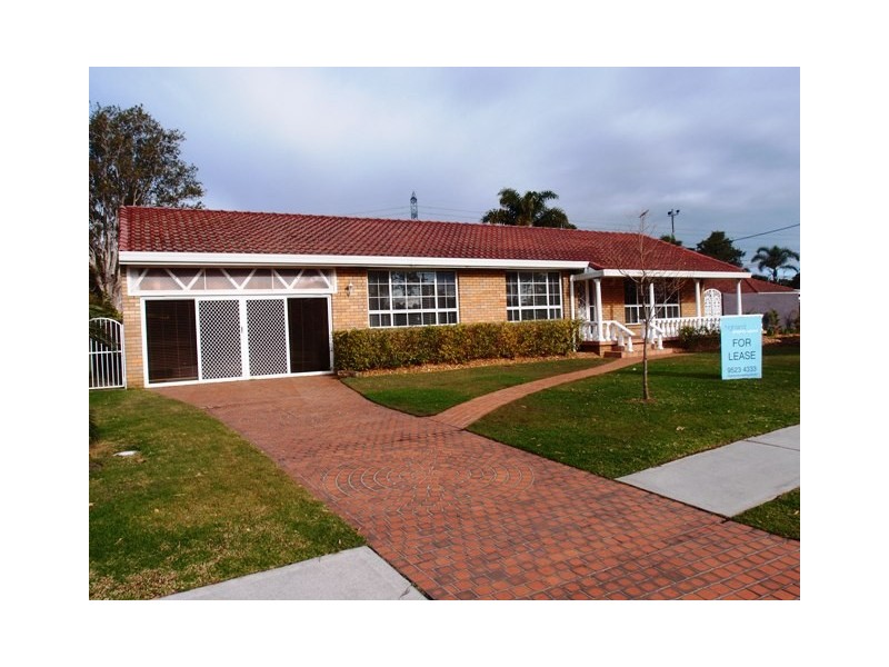 2 Bellinger Place, Sylvania Waters NSW 2224