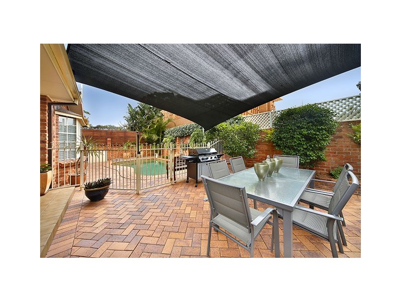 2c Daphne Street, Caringbah NSW 2229