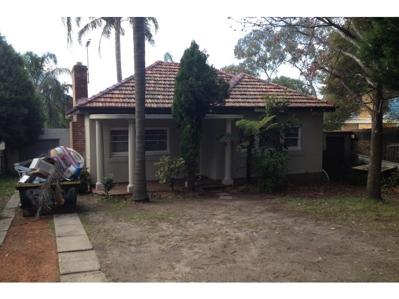 129 Denman Avenue, Caringbah NSW 2229