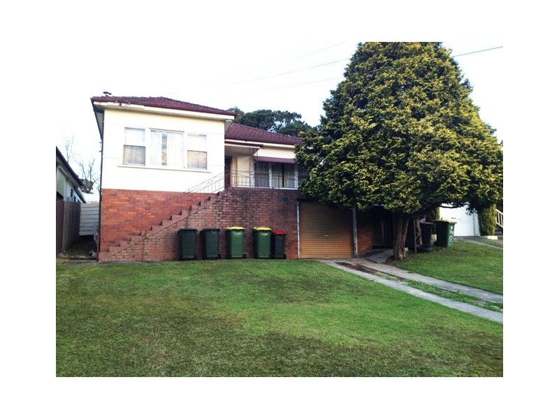 6 Warraba Street, Como NSW 2226