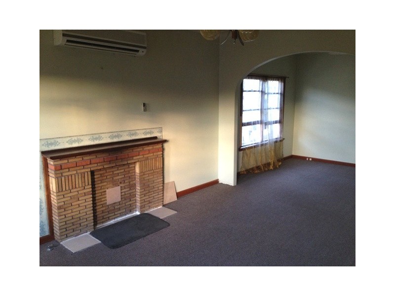 6 Warraba Street, Como NSW 2226