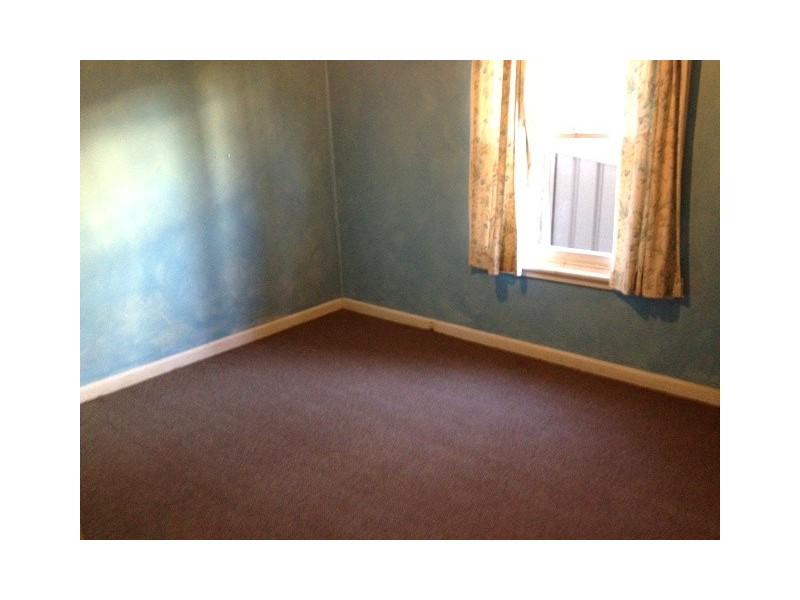 6 Warraba Street, Como NSW 2226