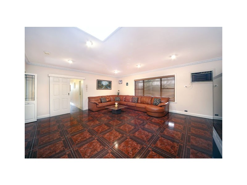 15 Wingello Road, Miranda NSW 2228