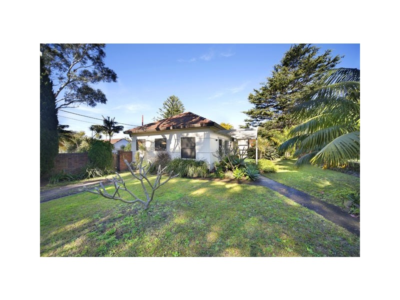 2 Grenville Avenue, Caringbah NSW 2229