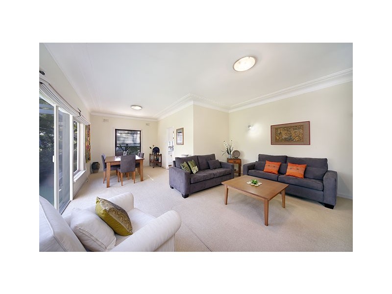 2 Grenville Avenue, Caringbah NSW 2229