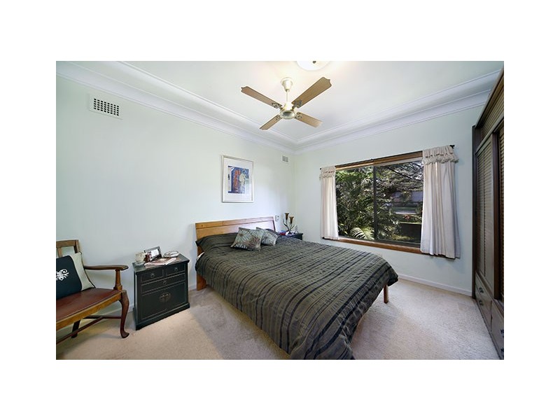 2 Grenville Avenue, Caringbah NSW 2229