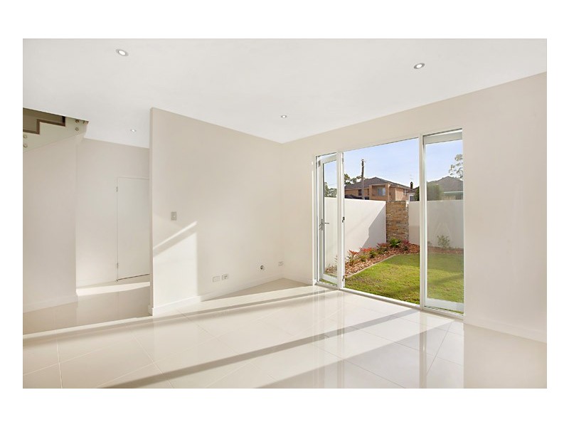 34 Pacific Street, Caringbah NSW 2229