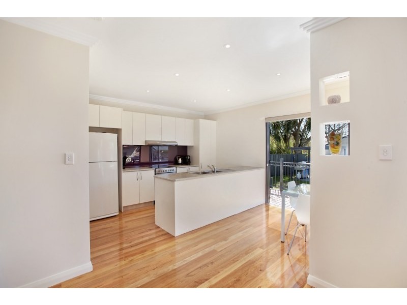 35 Durbar Avenue, Kirrawee NSW 2232