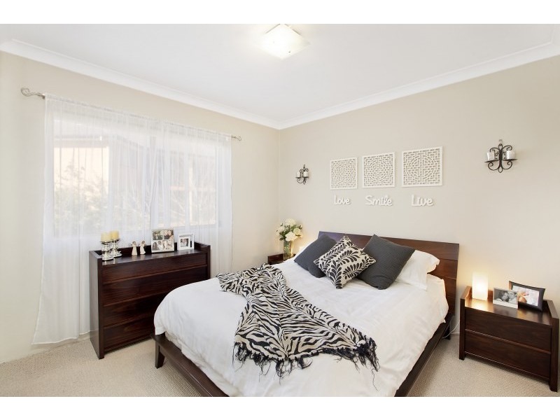 Unit 12/2 Vista Street, Caringbah NSW 2229