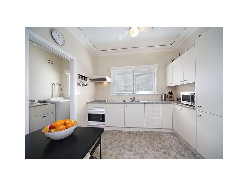 97 Parthenia Street, Dolans Bay NSW 2229