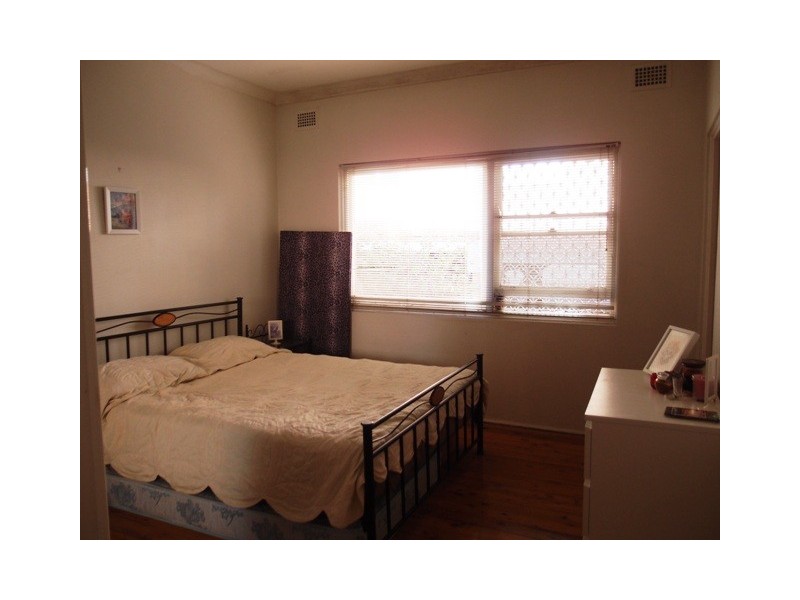 Unit 2/54 Seaview Street, Cronulla NSW 2230