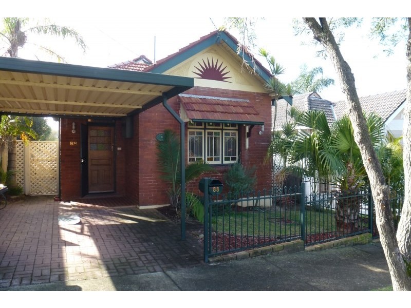 88 Fleet Street, Carlton NSW 2218