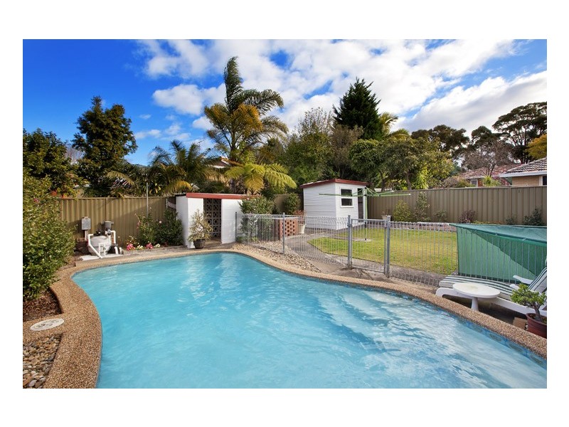 24 Vista Heights Road, Miranda NSW 2228