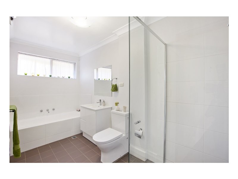 Unit 2/20 Toronto Parade, Jannali NSW 2226