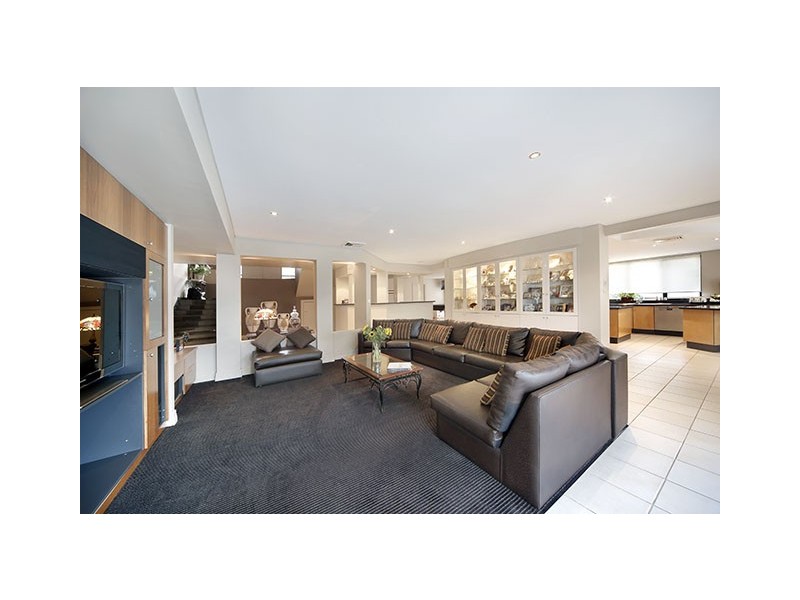 90 Fernleigh Road, Caringbah South NSW 2229