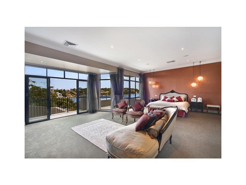 90 Fernleigh Road, Caringbah South NSW 2229