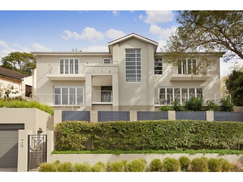 11 Grandview Parade, Caringbah NSW 2229