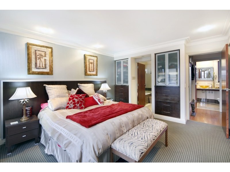 10 Koala Road, Lilli Pilli NSW 2229