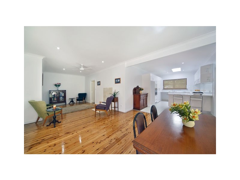 37 Cecil Street, Caringbah NSW 2229