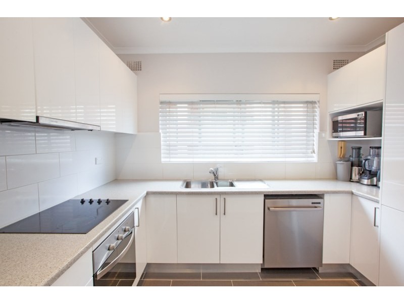 Unit 2/396 Port Hacking Road, Caringbah NSW 2229