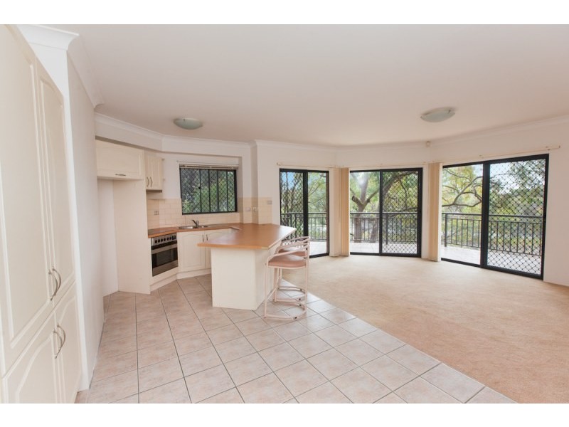 Unit 11/235 Kingsway, Caringbah NSW 2229