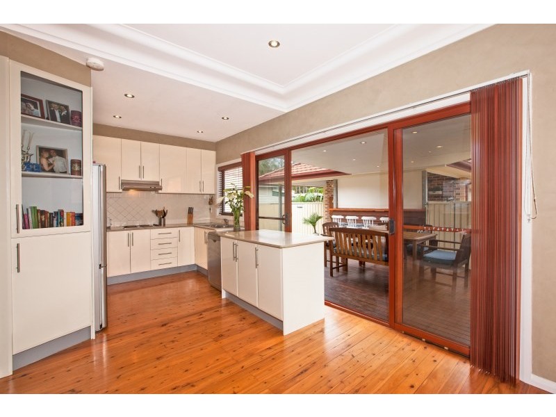 10 Yathong Road, Caringbah NSW 2229