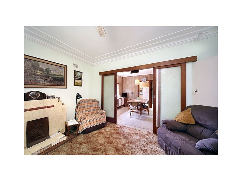 72 Gannons Road, Caringbah NSW 2229