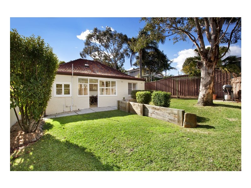 32 Woronora Crescent, Como NSW 2226