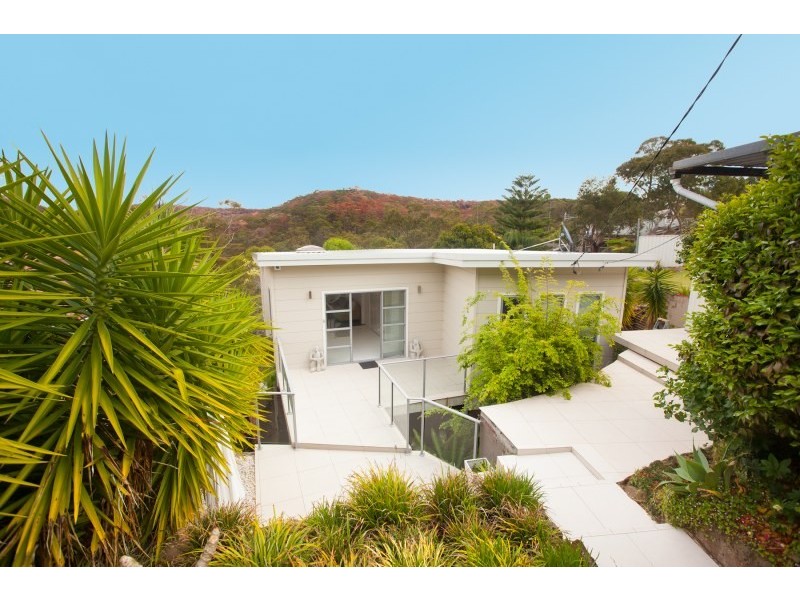 10 Gore Avenue, Kirrawee NSW 2232