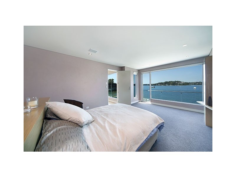4 Murdoch Crescent, Connells Point NSW 2221