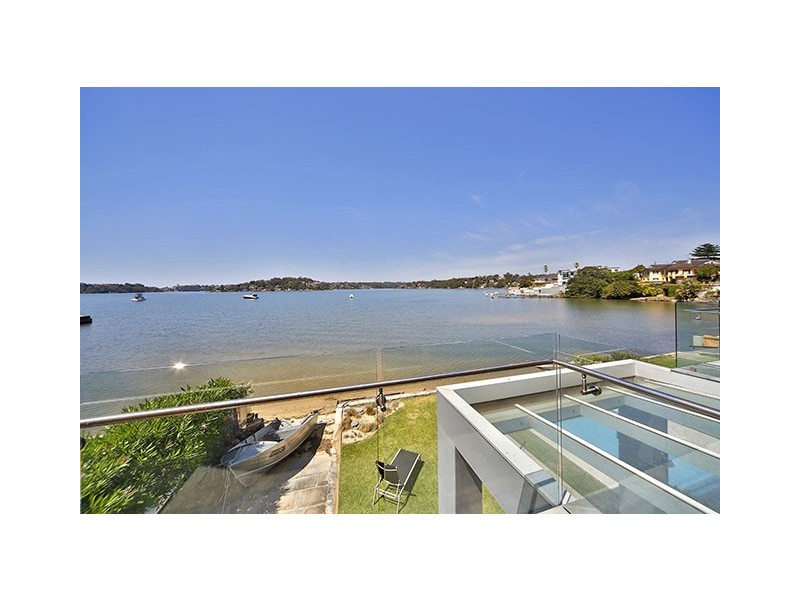 4 Murdoch Crescent, Connells Point NSW 2221