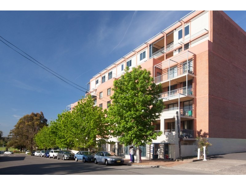 Unit 18/2-4 Central Road, Miranda NSW 2228