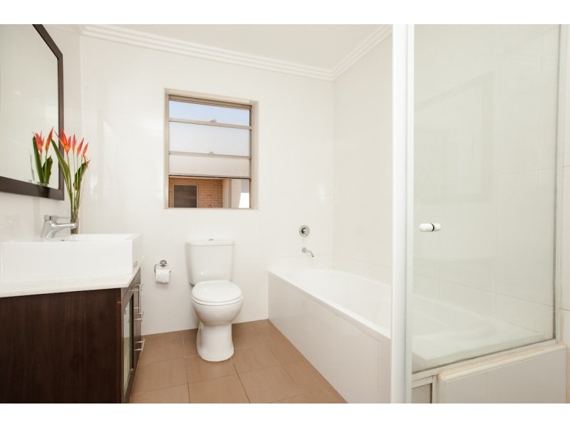 Unit 2/20-22 High Street, Caringbah NSW 2229