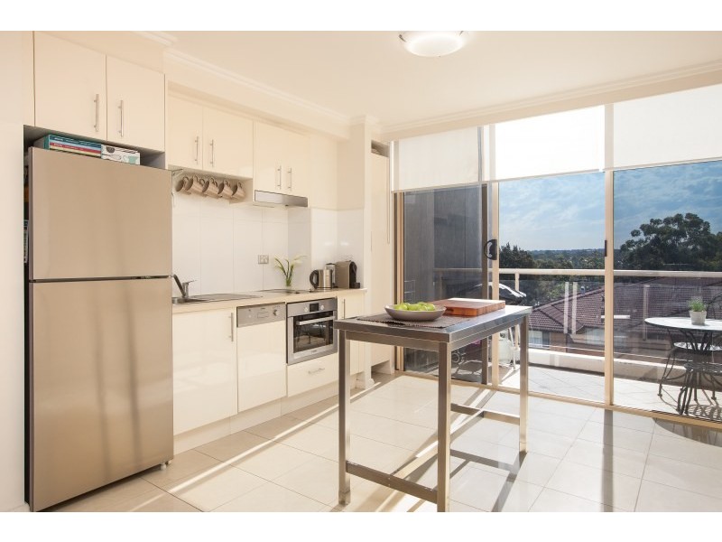 Unit 142/352 Kingsway, Caringbah NSW 2229