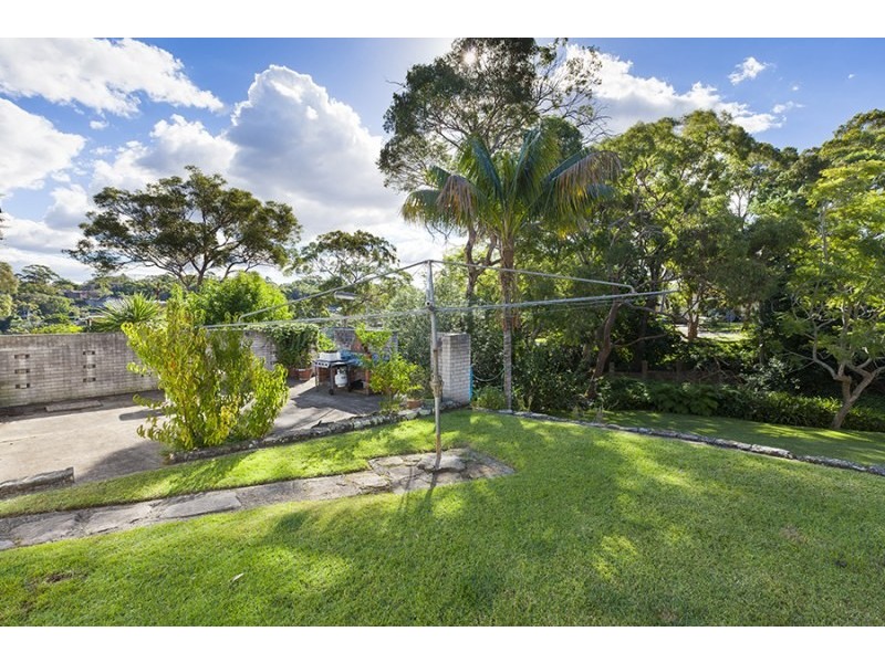 11 Whites Avenue, Caringbah South NSW 2229