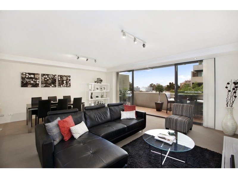 Unit 16/8-12 Wandella Road, Miranda NSW 2228